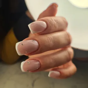 PAZNOKCIE - French/ombre - zdjęcie 1