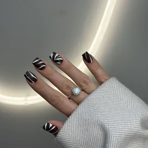 PAZNOKCIE - Przedłużenie paznokci XS/S - zdjęcie 8